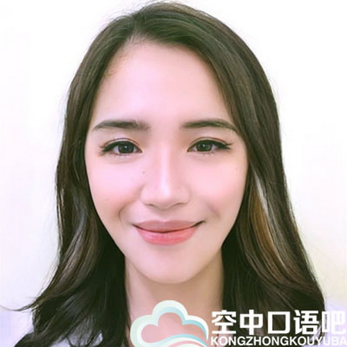 Belle R 英語口語一對(duì)一 TEFL教師資格